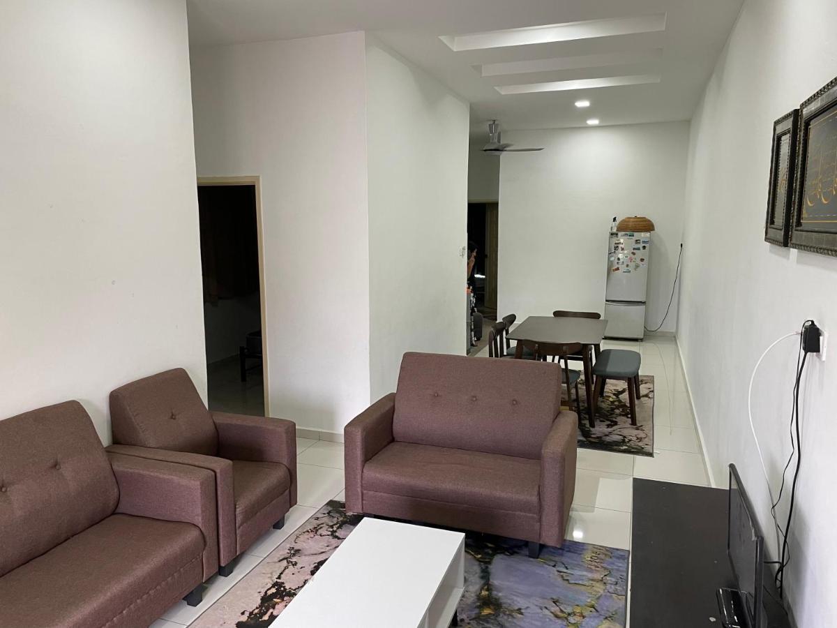 Maryam Homestay Jertih Εξωτερικό φωτογραφία